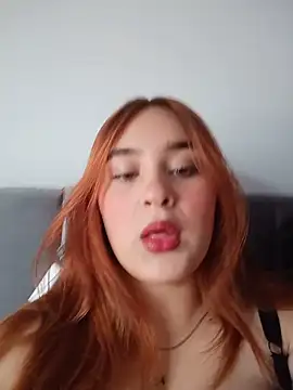 Snapshot of katty_42 chatting on 2, 6, 2026 katty 42 online show from 2, 6, 2026