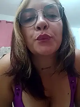 kuramaqueen online show from 6, 3, 2026