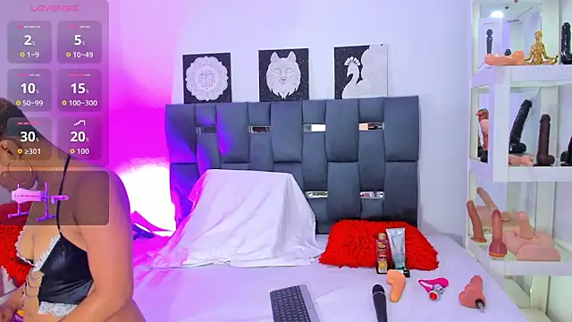 Snapshot of AgathaBladde chatting on 3, 3, 2026 AgathaBladde online show from 3, 3, 2026