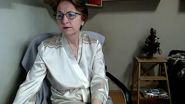 katemodel online show from 9, 1, 2026