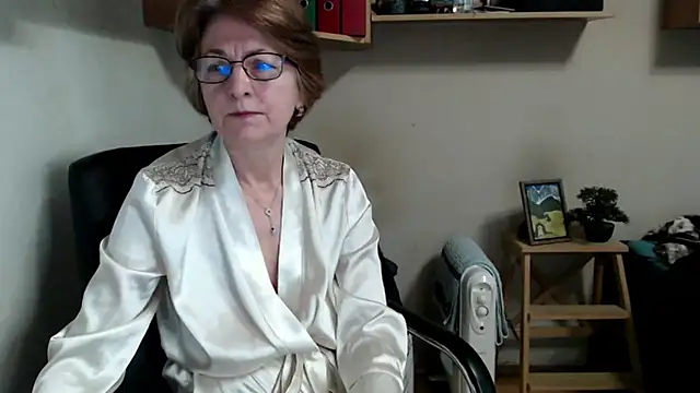 katemodel online show from 26, 3, 2026