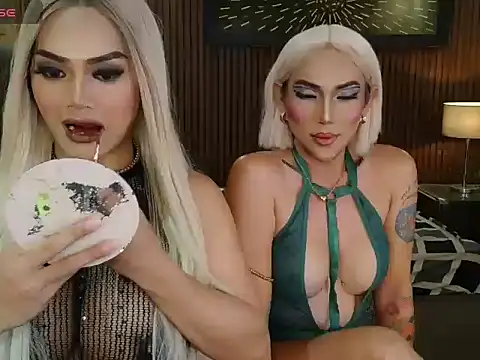 PrettyHorseCockTrans online show from 11, 6, 2026