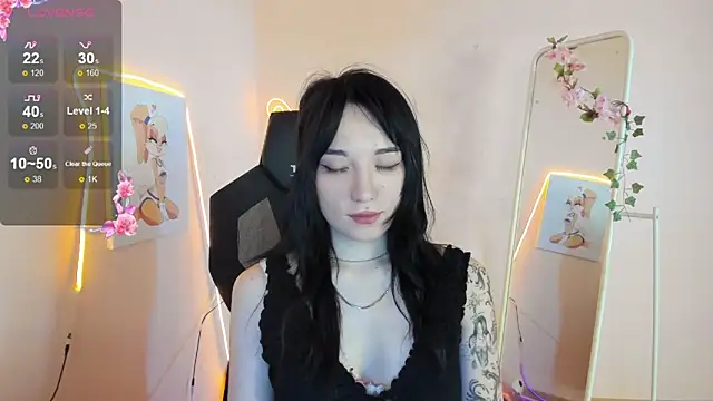 Snapshot of AliceeinWonderlanddd chatting on 16, 5, 2026 AliceeinWonderlanddd online show from 16, 5, 2026