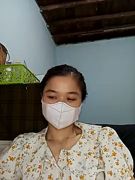 Daisy-lusia2026 online show from 7, 5, 2026