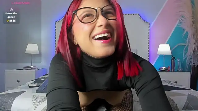 Snapshot of _Cherry_fox chatting on 5, 5, 2026 Cherry fox online show from 5, 5, 2026