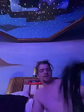 nymphcouple8395 online show from 11, 3, 2026