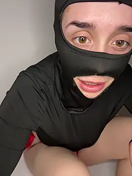 Snapshot of Mishelxxx2 chatting on 5, 2, 2026 Mishelxxx2 online show from 5, 2, 2026