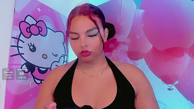 Snapshot of Maia_Hotts chatting on 8, 2, 2026 Maia Hotts online show from 8, 2, 2026