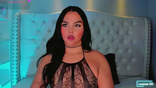 Maia Hotts online show from 24, 5, 2026