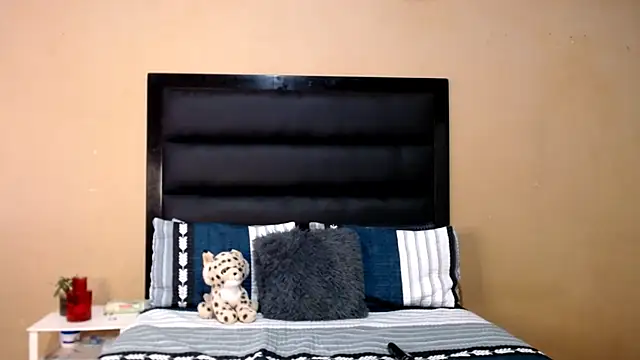 AppleAsss online show from 21, 2, 2026