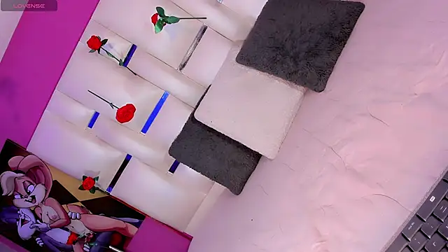 Snapshot of EmmaSweet23 chatting on 25, 2, 2026 EmmaSweet23 online show from 25, 2, 2026