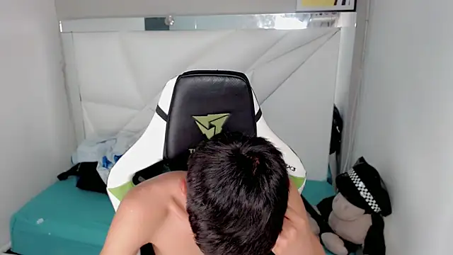 Snapshot of Liarr_ chatting on 28, 2, 2026 Liarr online show from 28, 2, 2026