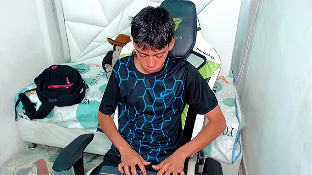 Liarr  online show from 14, 3, 2026