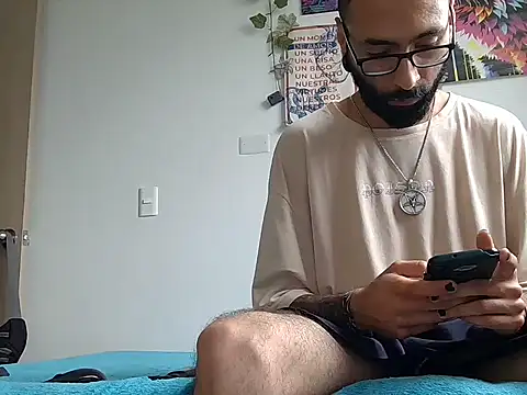 Snapshot of venus_midnight chatting on 15, 2, 2026 venus midnight online show from 15, 2, 2026