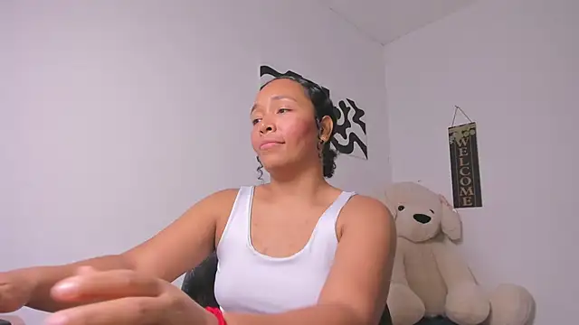 Snapshot of Nia13 chatting on 2, 3, 2026 Nia13 online show from 2, 3, 2026