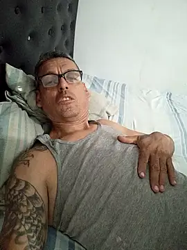 Carlos-0425 online show from 12, 5, 2026