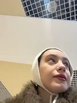 Snapshot of MiaTee chatting on 13, 2, 2026 MiaTee online show from 13, 2, 2026