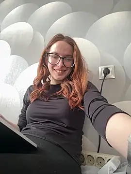 Snapshot of MalliSun chatting on 12, 2, 2026 MalliSun online show from 12, 2, 2026