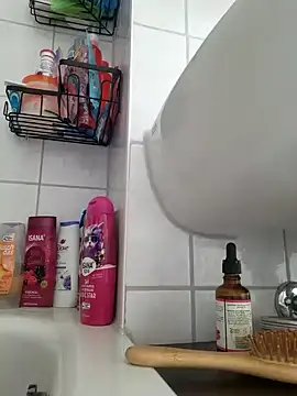 Isa363636 online show from 9, 4, 2026