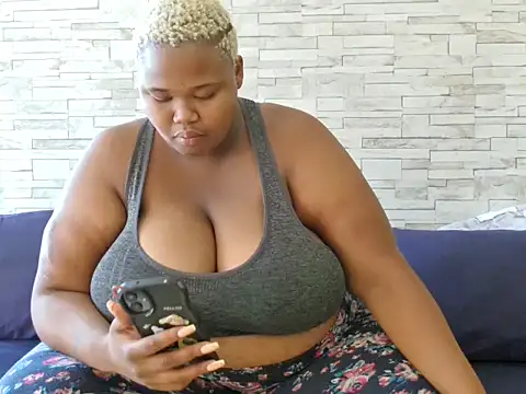 BustyBmw online show from 9, 3, 2026