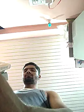 Darkintrovert online show from 10, 4, 2026