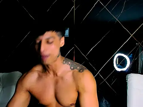 Wolfe Owen online show from 5, 3, 2026