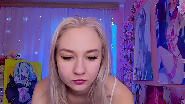 Snapshot of Audrey_Kiss chatting on 1, 2, 2026 Audrey Kiss online show from 1, 2, 2026