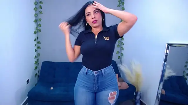 Snapshot of Samy_Hot chatting on 13, 2, 2026 Samy Hot online show from 13, 2, 2026