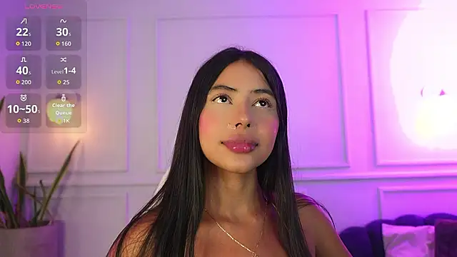 Lia Velez  online show from 24, 3, 2026