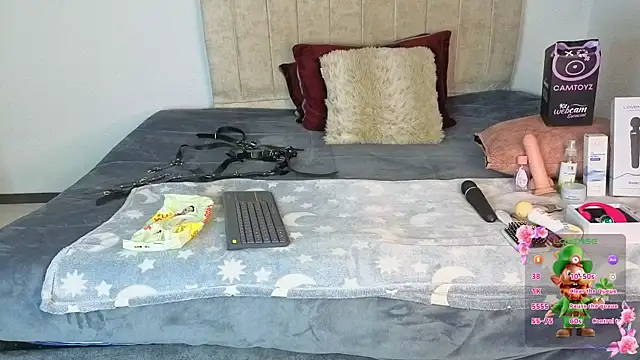 Petite pepper online show from 18, 3, 2026