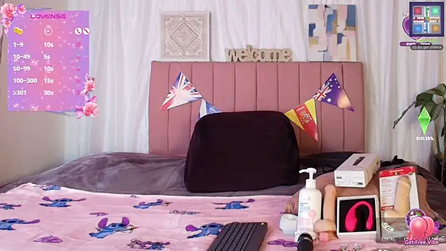 Snapshot of Petite_pepper chatting on 10, 7, 2026 Petite pepper online show from 10, 7, 2026
