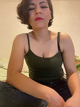 Snapshot of eva_luz chatting on 9, 2, 2026 eva luz online show from 9, 2, 2026