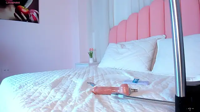 Snapshot of Naty_Rose23 chatting on 25, 2, 2026 Naty Rose23 online show from 25, 2, 2026