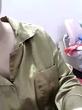 Emyeusexy88 online show from 7, 2, 2026