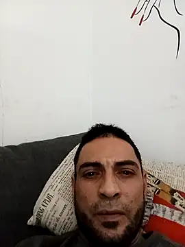 yoahotpetrafiery online show from 9, 2, 2026