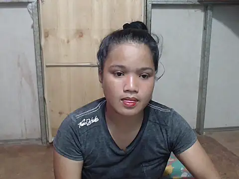 Snapshot of yummydelitex chatting on 2, 3, 2026 yummydelitex online show from 2, 3, 2026