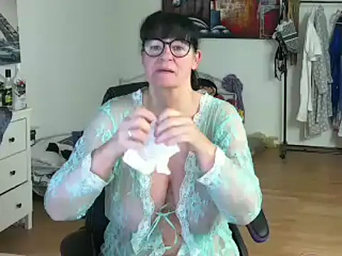 Sylly online show from 14, 3, 2025