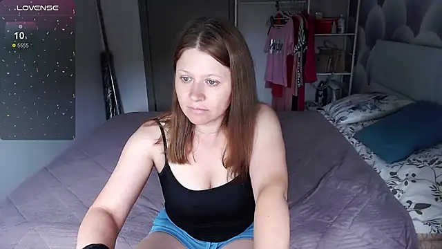 Aleksasamuii online show from 13, 7, 2026