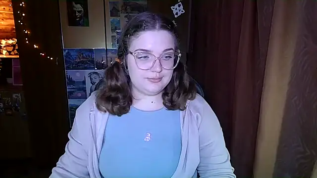 Snapshot of Teasing_Dora chatting on 3, 2, 2026 Teasing Dora online show from 3, 2, 2026