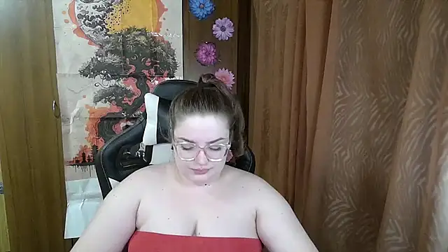 Teasing Dora online show from 23, 3, 2026