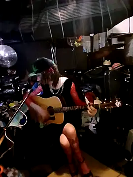 Snapshot of AllucyLu chatting on 15, 2, 2026 AllucyLu online show from 15, 2, 2026