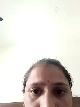 Snapshot of khushi_rawat chatting on 2, 3, 2026 khushi rawat online show from 2, 3, 2026