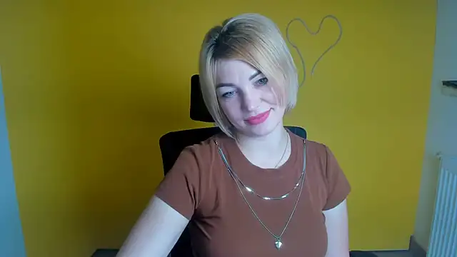 CuttieEmma online show from 8, 8, 2026