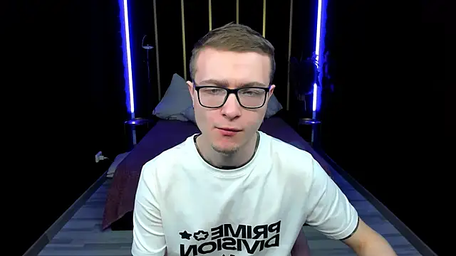 Snapshot of Emmit_Barker chatting on 20, 5, 2026 Emmit Barker online show from 20, 5, 2026