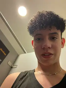 Snapshot of yoursexyjose chatting on 9, 7, 2026 yoursexyjose online show from 9, 7, 2026