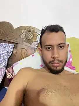 Snapshot of alrricmo chatting on 1, 3, 2026 alrricmo online show from 1, 3, 2026