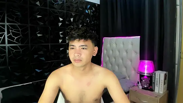 spoiledmycock online show from 2, 2, 2026