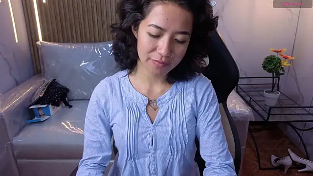 Lynn turner online show from 6, 2, 2026