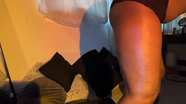 SunniSoles99 online show from 19, 3, 2026