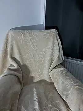 Snapshot of AbellaDesiree chatting on 27, 2, 2026 AbellaDesiree online show from 27, 2, 2026